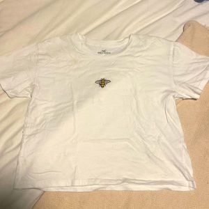 Hollister bumblebee tshirt cropped